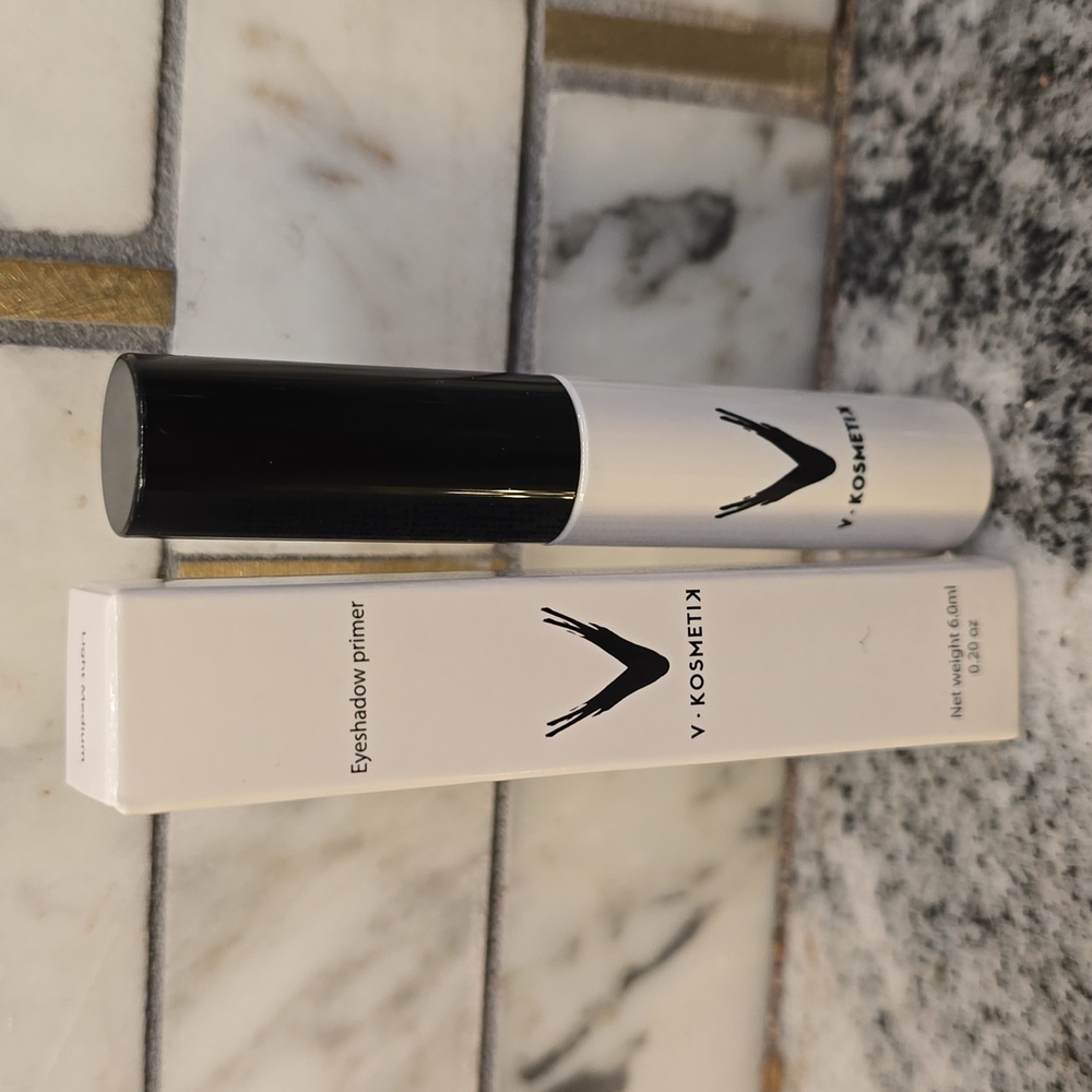 V Kosmetik Eyeshadow Primer